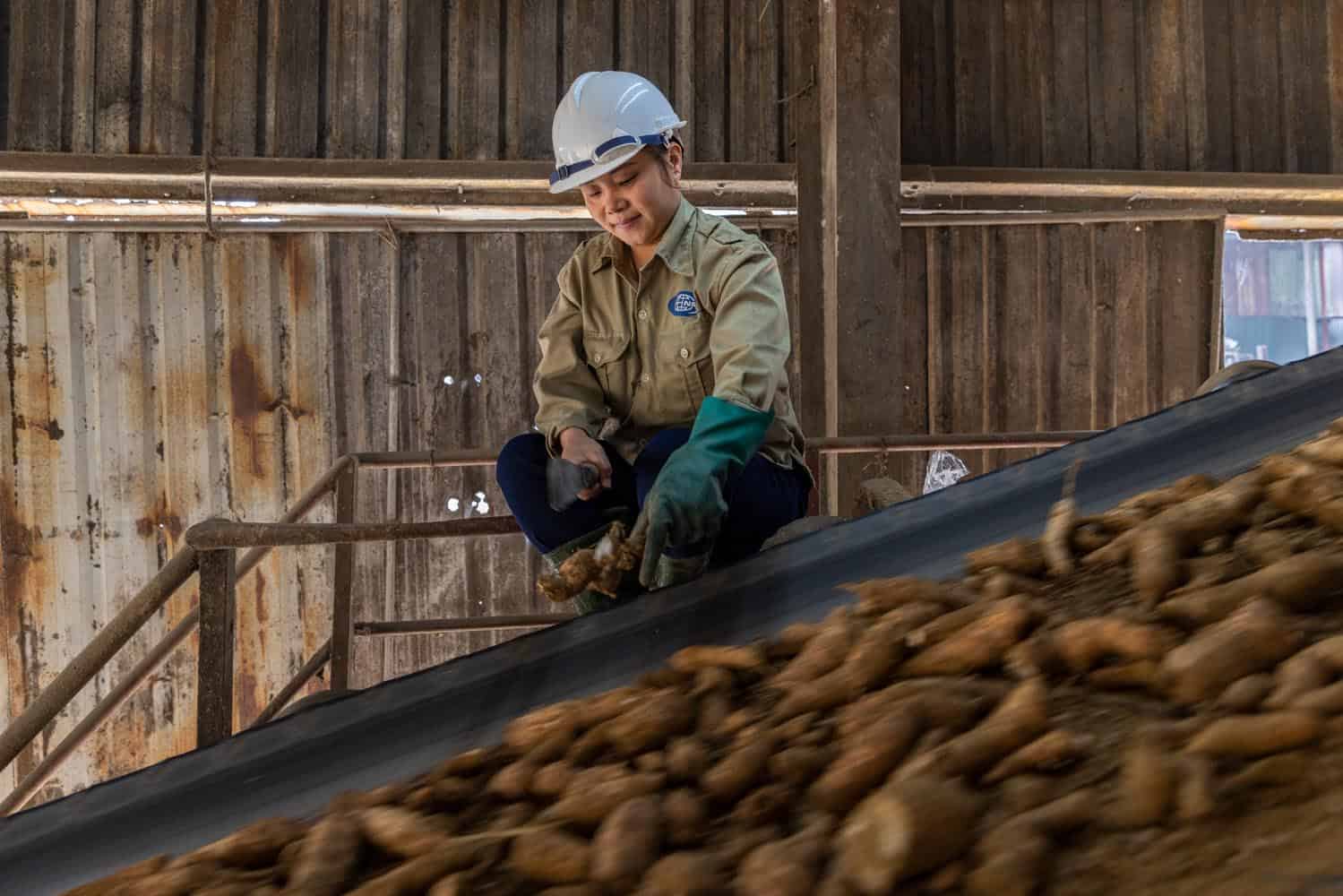 Document_Photography_Videography_Vietnam_Agasco_Sustainable_Impact_Wastewater_Treatment_Energy_Production_BinhDang_photographer_Hanoi_HoChiMinh_Asia012_