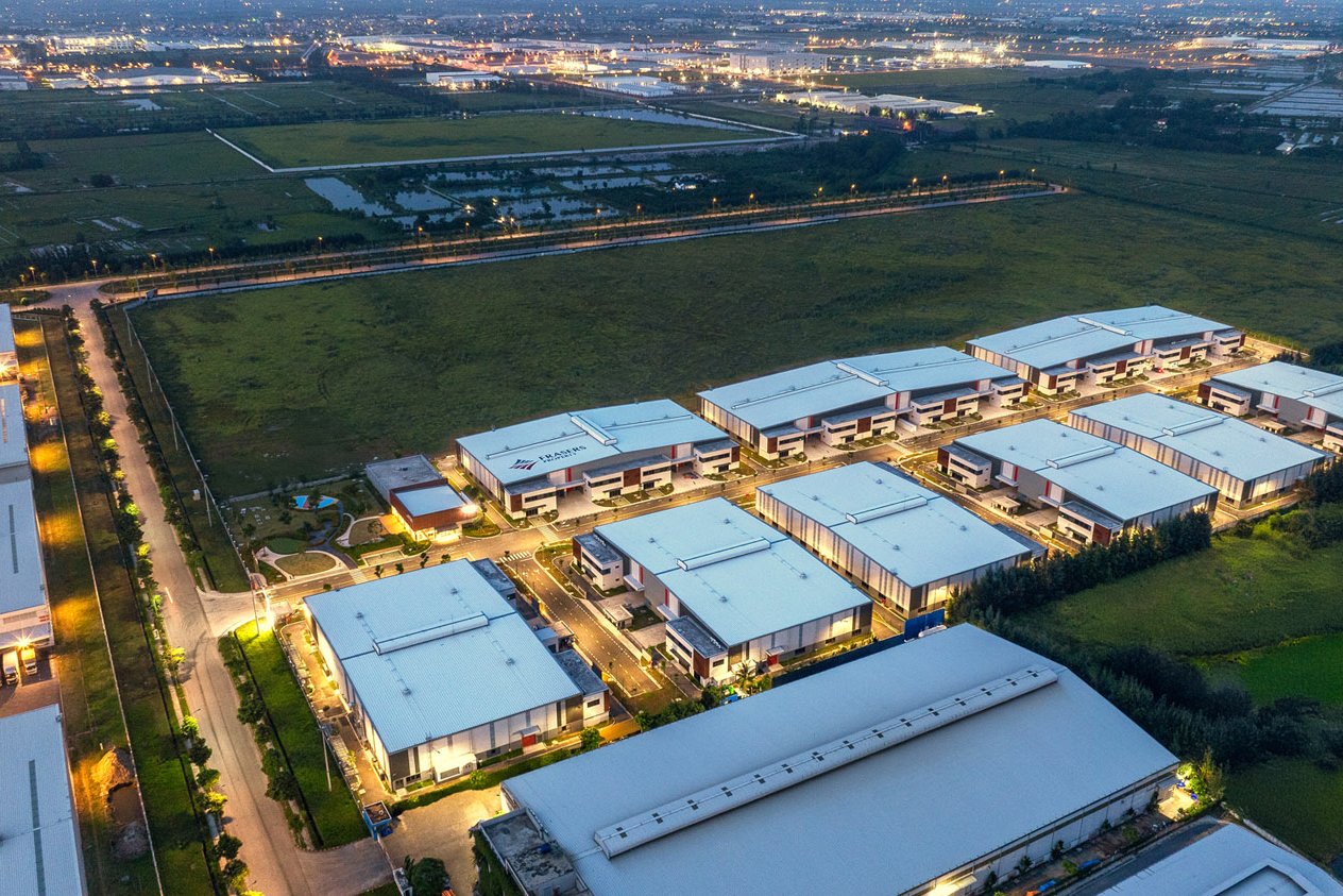 Industrial_Photography_Commission_in_Vietnam_with_Frasers_Property (87)